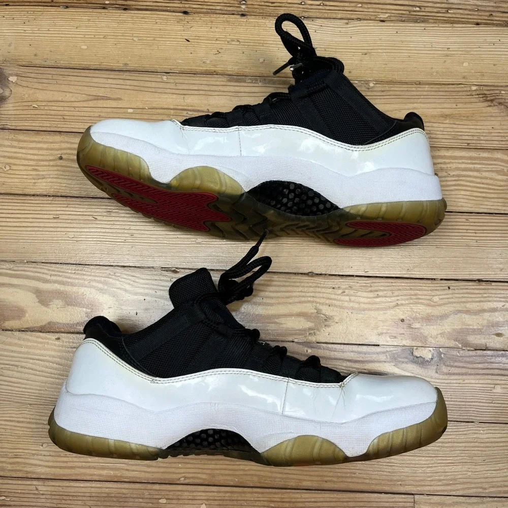 Jordan air 11